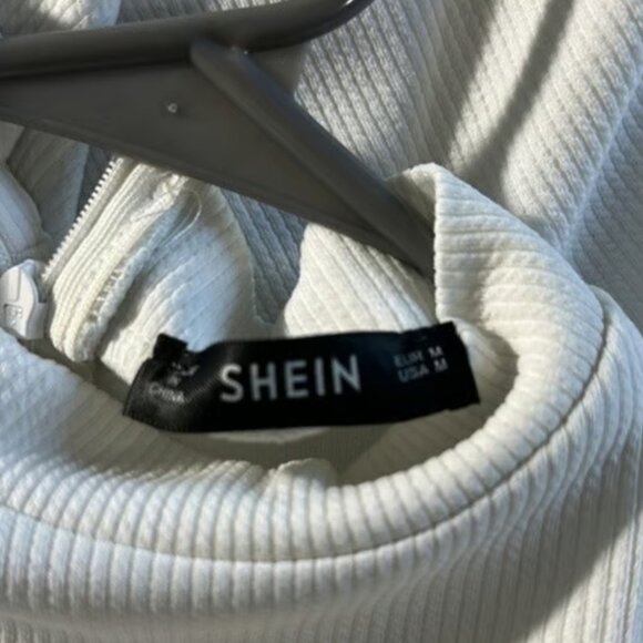 Shein White Ribbed Long Sleeve Peplum Blouse Size Med GUC #M-058 - Picture 3 of 4